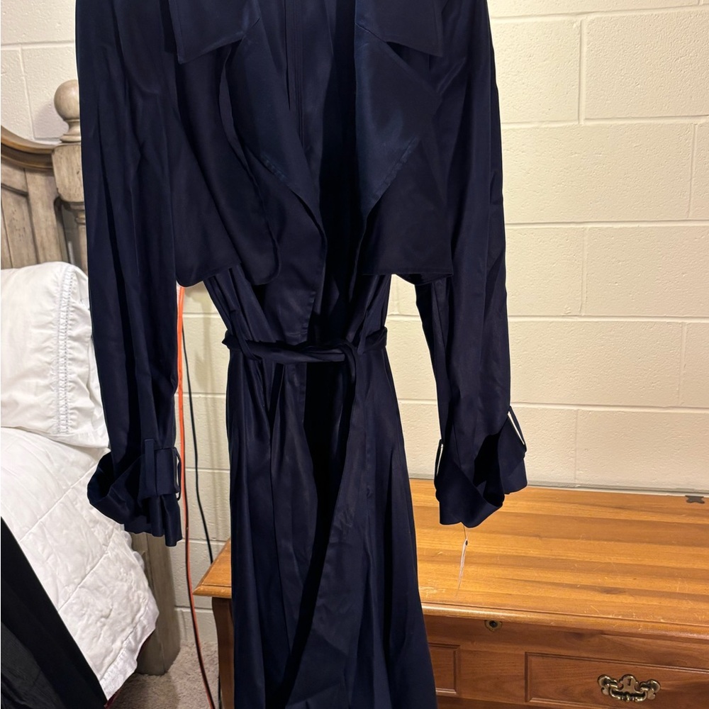 Chic Navy Trench Coat - Picture 5 of 10